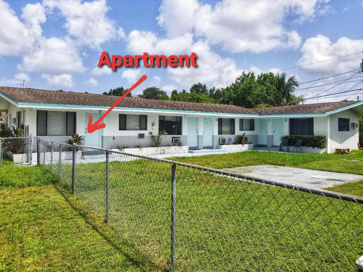 Very Glam Apartment 5 Miles From Hard Rock ハリウッド エクステリア 写真